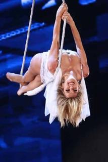 Matilde Brandi feet photo thumbnail