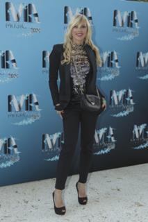 Matilde Brandi feet photo thumbnail