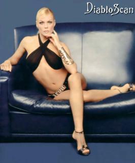 Matilde Brandi feet photo thumbnail
