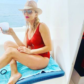 Matilde Brandi feet photo thumbnail