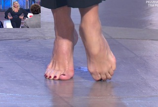 Matilde Brandi feet photo thumbnail