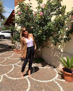 Matilde Brandi feet photo thumbnail