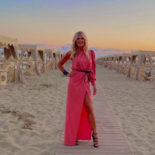 Matilde Brandi feet photo thumbnail