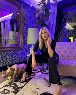Matilde Brandi feet photo thumbnail