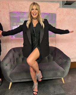 Matilde Brandi feet photo thumbnail