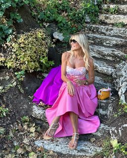 Matilde Brandi feet photo thumbnail