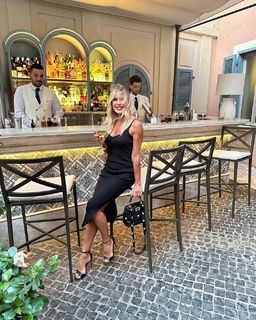 Matilde Brandi feet photo thumbnail