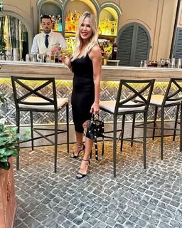 Matilde Brandi feet photo thumbnail