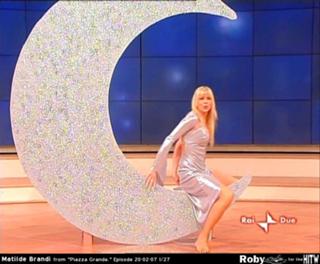 Matilde Brandi feet photo thumbnail