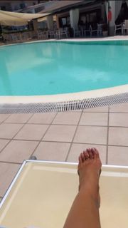 Matilde Brandi feet photo thumbnail
