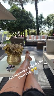 Matilde Brandi feet photo 2