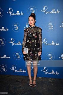 Matilde Gioli feet photo thumbnail