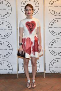 Matilde Gioli feet photo thumbnail