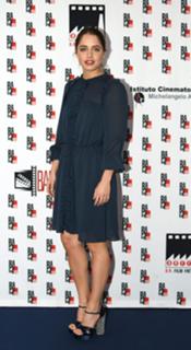 Matilde Gioli feet photo thumbnail