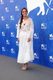 Matilde Gioli feet photo thumbnail