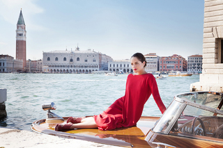 Matilde Gioli feet photo thumbnail