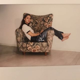 Matilde Gioli feet photo thumbnail