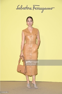 Matilde Gioli feet photo thumbnail