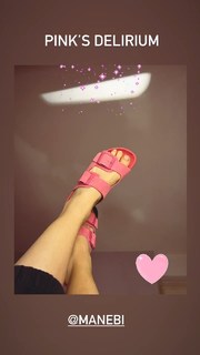 Matilde Gioli feet photo thumbnail