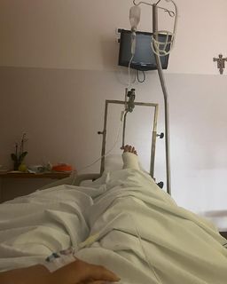 Matilde Gioli feet photo thumbnail