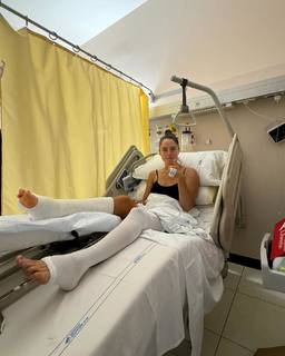 Matilde Gioli feet photo thumbnail