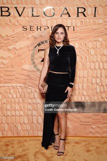 Matilde Gioli feet photo thumbnail