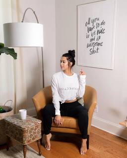 Mattie Breaux feet photo 9