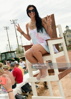 Mattie Breaux feet photo 5
