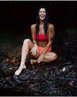 Mattie Breaux feet photo 1