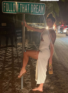 Mattie Breaux feet photo 17