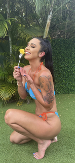 Mattie Breaux feet photo 17