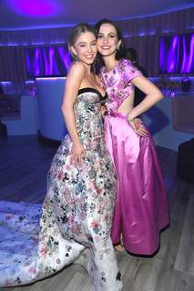 Maude Apatow feet photo thumbnail