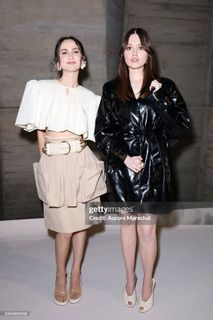 Maude Apatow feet photo 14