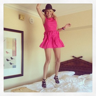 Maude Garrett feet photo 19