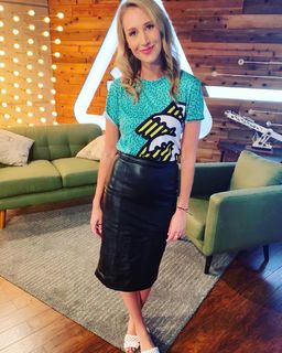Maude Garrett feet photo 17