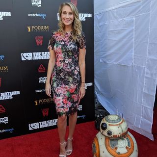 Maude Garrett feet photo 15