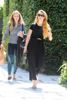 Maude Hirst feet photo 7