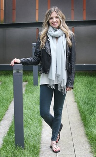 Maude Hirst feet photo 1