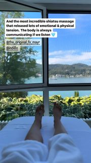 Maude Hirst feet photo 10