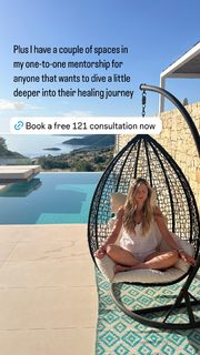 Maude Hirst feet photo 18