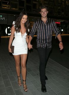 Maura Higgins feet photo thumbnail