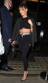 Maura Higgins feet photo thumbnail