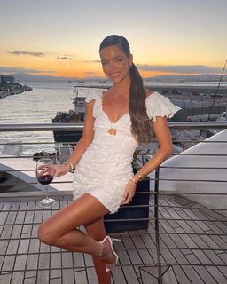 Maura Higgins feet photo thumbnail