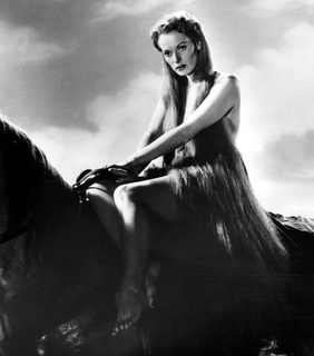 Maureen O'Hara feet photo 19