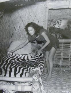 Maureen O'Sullivan feet photo 19