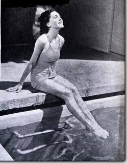 Maureen O'Sullivan feet photo 17
