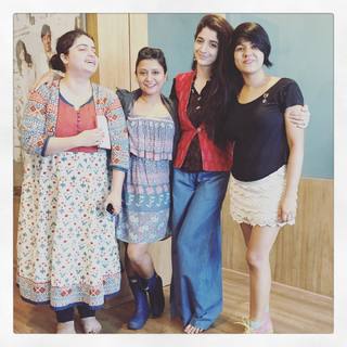 Mawra Hocane feet photo thumbnail