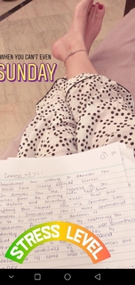 Mawra Hocane feet photo thumbnail