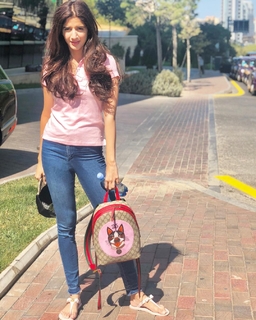 Mawra Hocane feet photo thumbnail