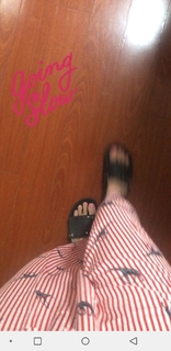 Mawra Hocane feet photo thumbnail